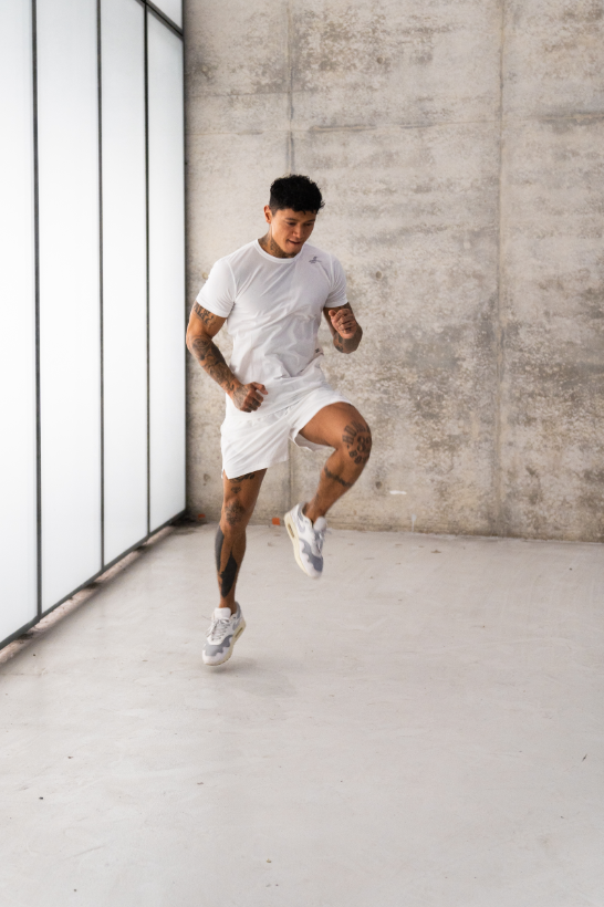 Arachion Triumph T-shirt | Porcelain White