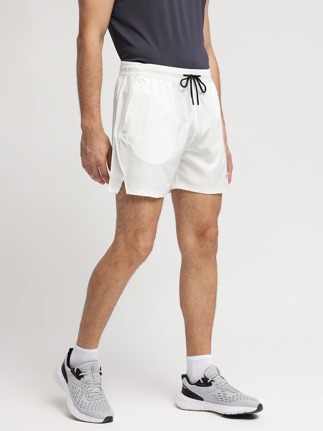 Arachion Triumph Shorts | Porcelain White