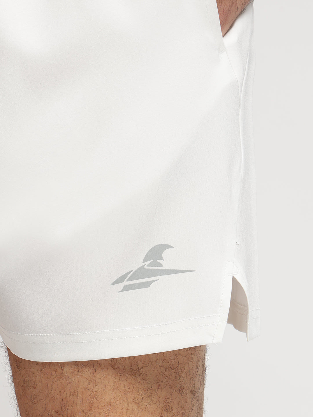 Arachion Triumph Shorts | Porcelain White